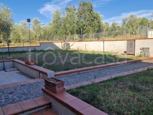 Casa indipendente in vendita a Gavorrano via del Bagno, Bagno Di Gavorrano