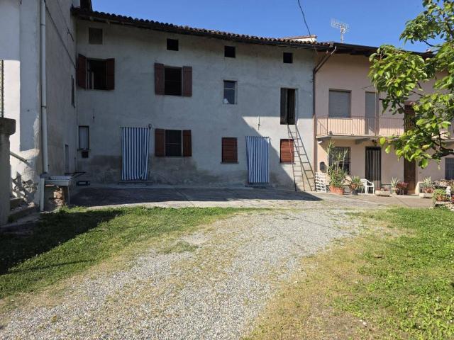Casa indipendente in vendita a Gabiano AL