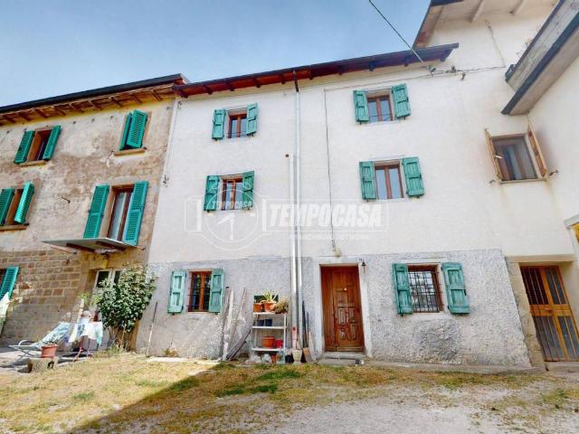 Casa indipendente in vendita a Gaggio Montano BO