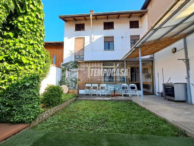 Casa indipendente in vendita a Gaglianico BI
