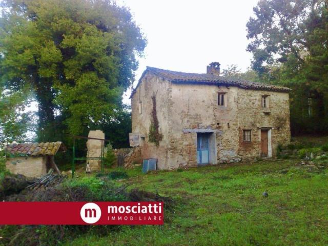Casa indipendente in vendita a Gagliole MC