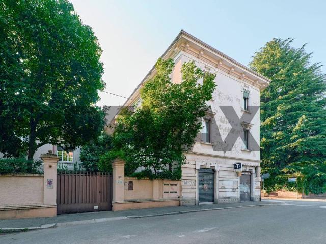 Casa indipendente in vendita a Gallarate VA