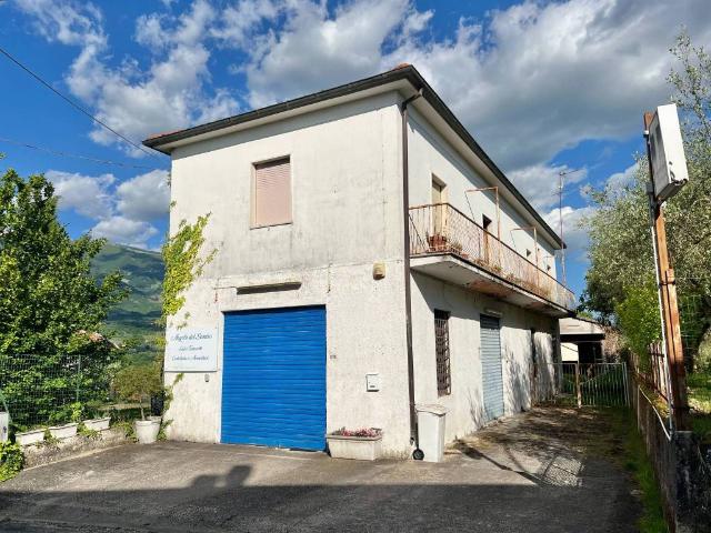 Casa indipendente in vendita a Gallinaro FR