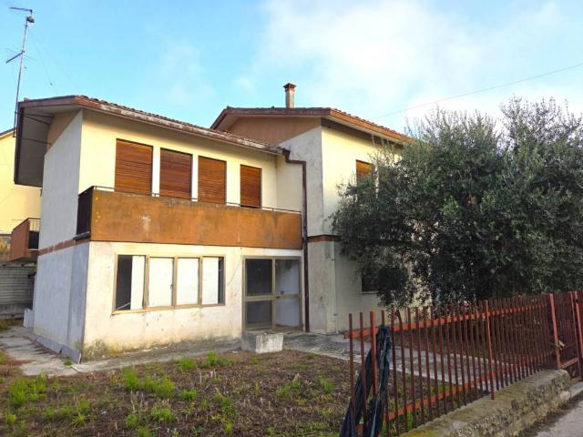 Casa indipendente in vendita a Galzignano Terme PD
