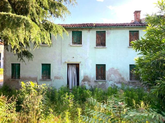 Casa indipendente in vendita a Galzignano Terme PD