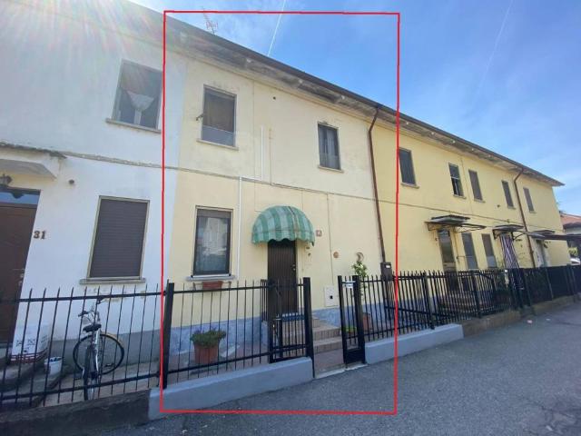Casa indipendente in vendita a Gambolò PV