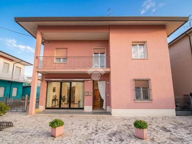 Casa indipendente in vendita a Gambettola FC