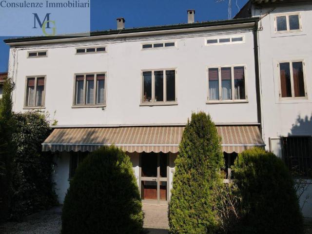 Casa indipendente in vendita a Gambellara VI