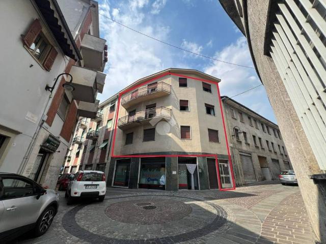 Casa indipendente in vendita a Gandino BG