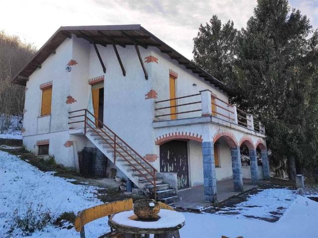 Casa indipendente in vendita a Garbagna AL