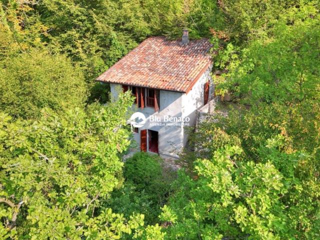 Casa indipendente in vendita a Gargnano