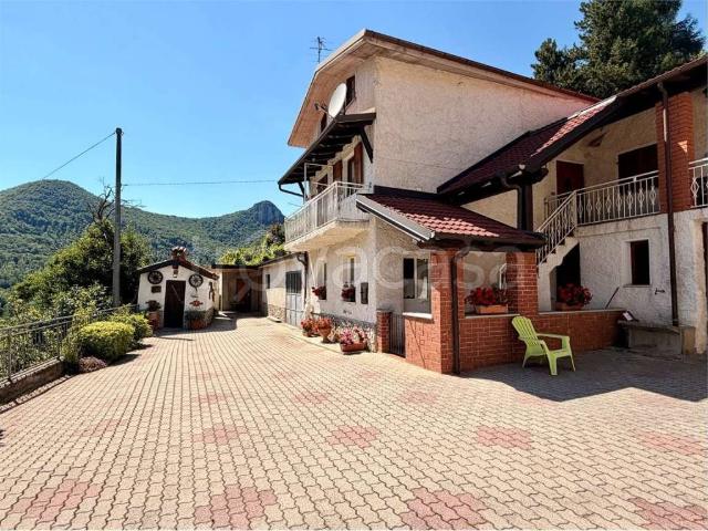 Casa indipendente in vendita a Garessio