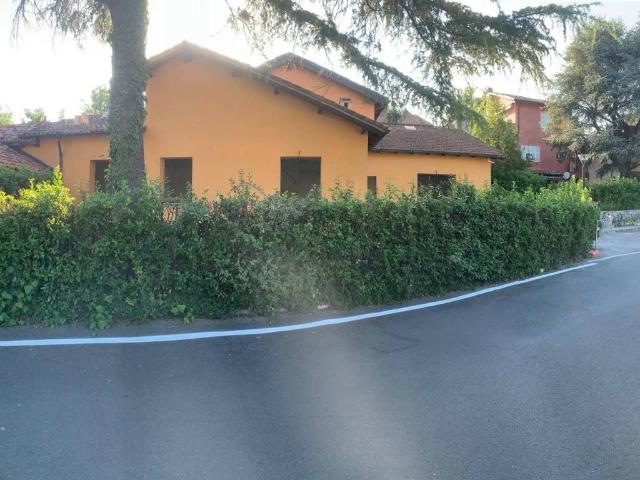 Casa indipendente in vendita a Garlenda SV