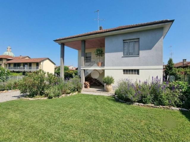 Casa indipendente in vendita a Gassino Torinese via cottolengo, 7