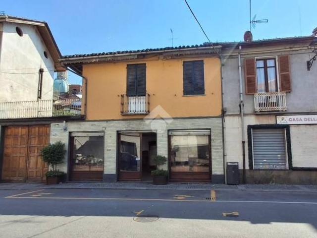 Casa indipendente in vendita a Gassino Torinese corso italia, 46