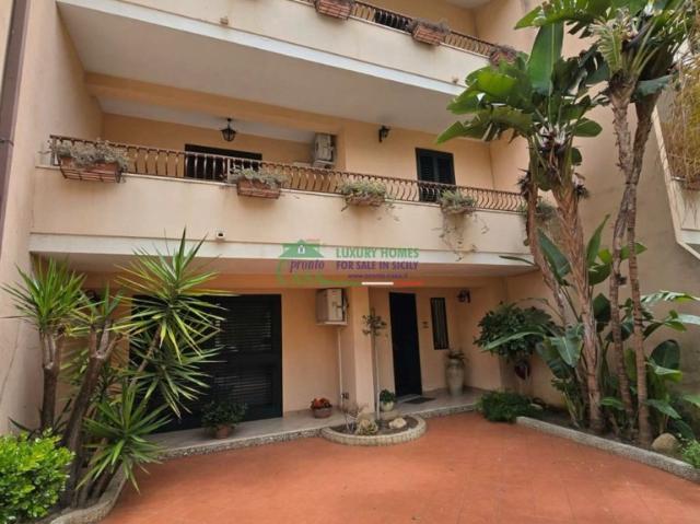 Casa indipendente in vendita a Gela