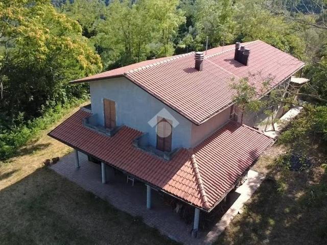 Casa indipendente in vendita a Gemmano RN