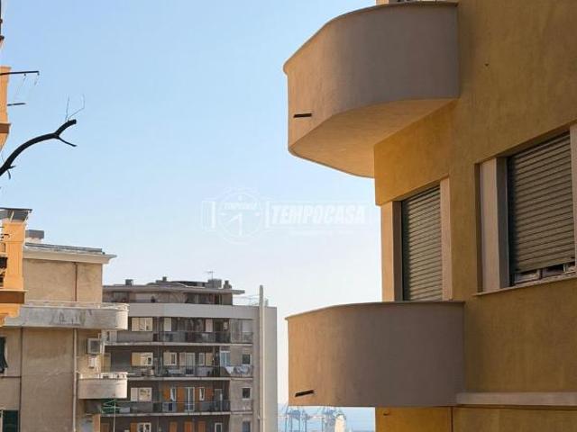 Casa indipendente in vendita a Genova