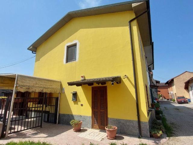 Casa indipendente in vendita a Gerenzago PV
