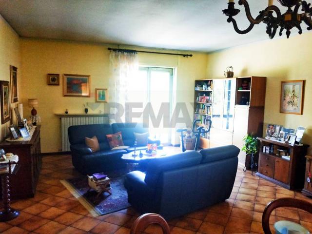 Casa indipendente in vendita a Ghislarengo VC