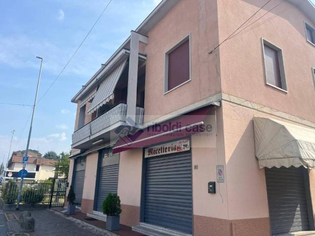 Casa indipendente in vendita a Giussano MB