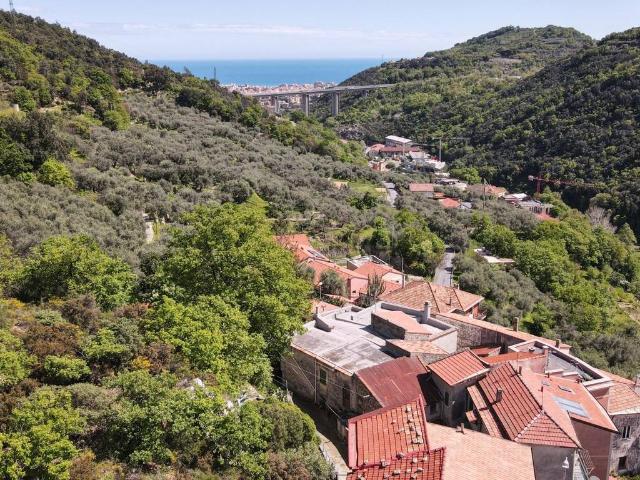 Casa indipendente in vendita a Giustenice SV