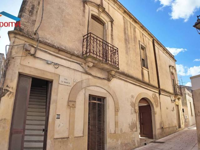 Casa indipendente in vendita a Giurdignano LE