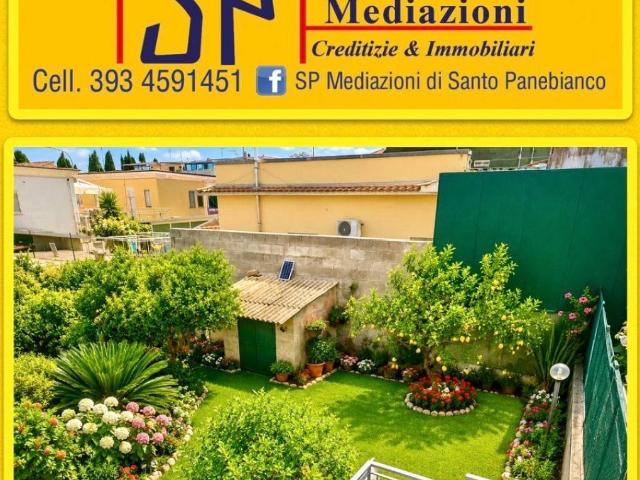 Casa indipendente in vendita a Giarre CT