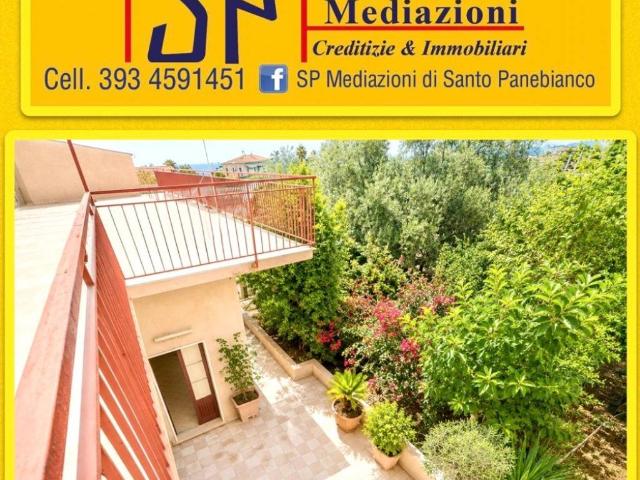 Casa indipendente in vendita a Giarre CT