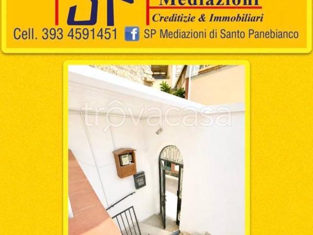 Casa indipendente in vendita a Giarre corso Italia