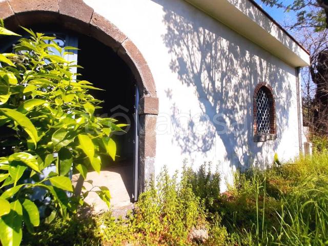 Casa indipendente in vendita a Giarre via delle Acacie, 59