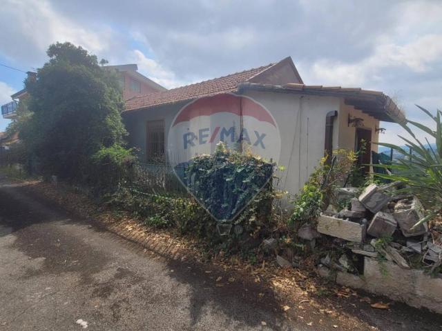 Casa indipendente in vendita a Giarre