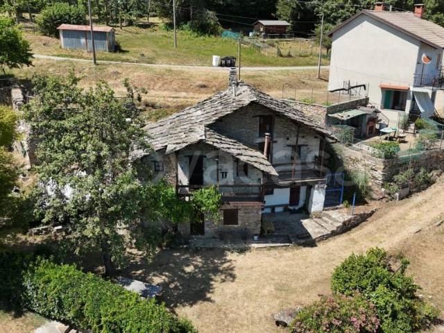 Casa indipendente in vendita a Giaveno