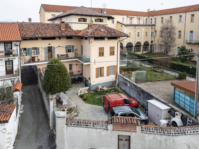 Casa indipendente in vendita a Giaveno TO