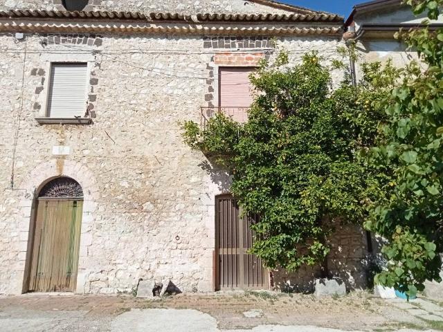Casa indipendente in vendita a Gioia Sannitica CE