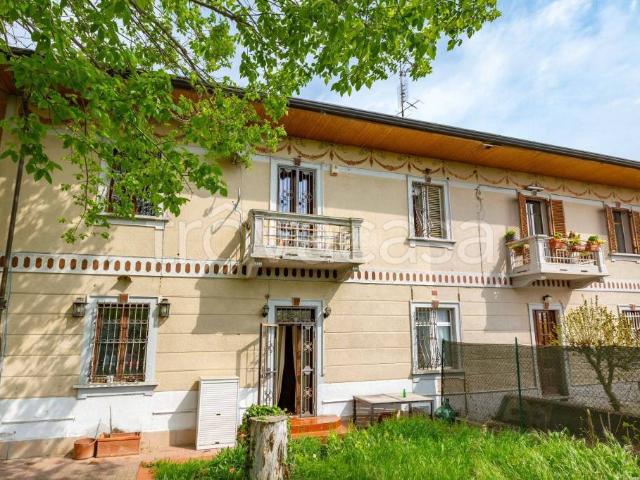 Casa indipendente in vendita a Grugliasco strada del Gerbido, Lesna
