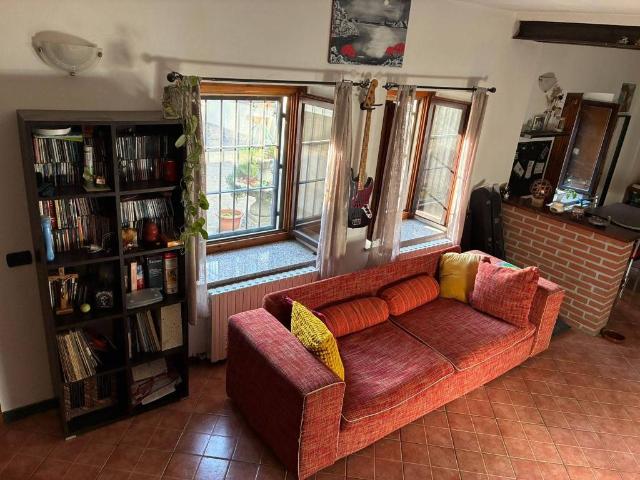 Casa indipendente in vendita a Gragnano Trebbiense PC