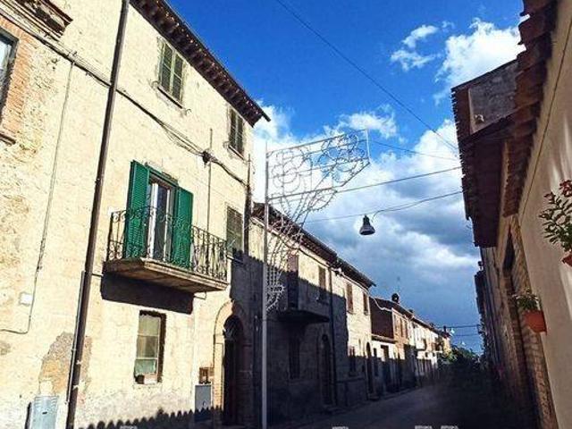 Casa indipendente in vendita a Graffignano VT