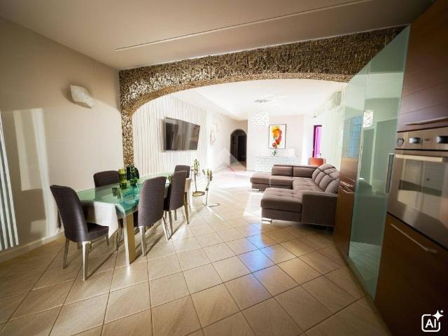 Casa indipendente in vendita a Gricignano di Aversa CE