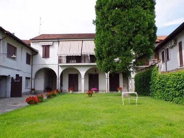 Casa indipendente in vendita a Gropello Cairoli
