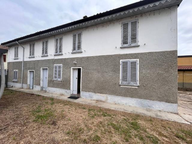 Casa indipendente in vendita a Gropello Cairoli PV