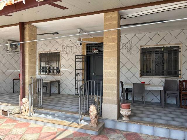 Casa indipendente in vendita a Grottaglie TA