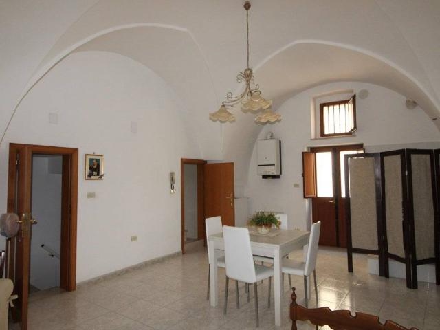 Casa indipendente in vendita a Grottaglie TA