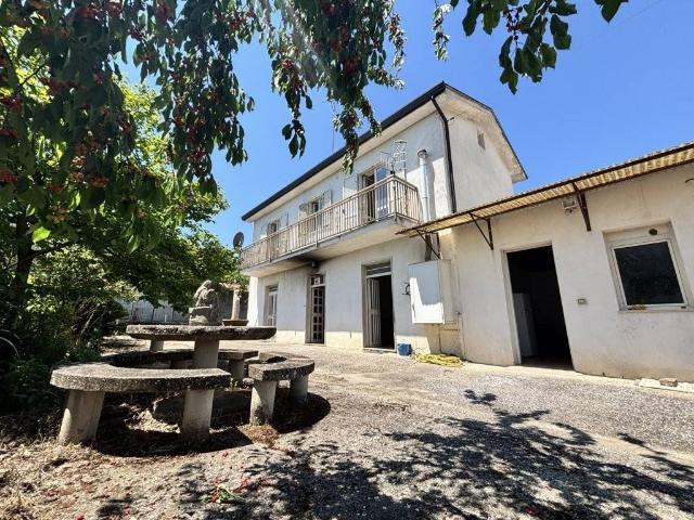 Casa indipendente in vendita a Grottaminarda AV