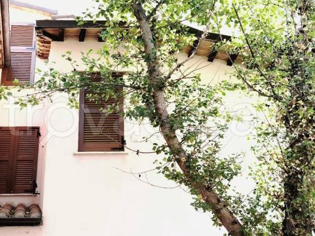 Casa indipendente in vendita a Gualdo Tadino