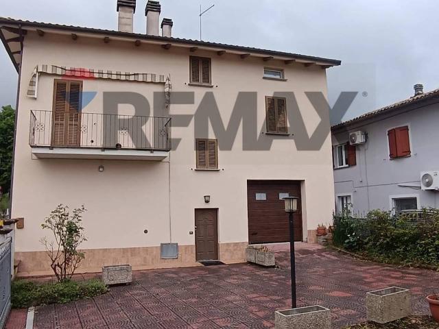 Casa indipendente in vendita a Gualdo Tadino