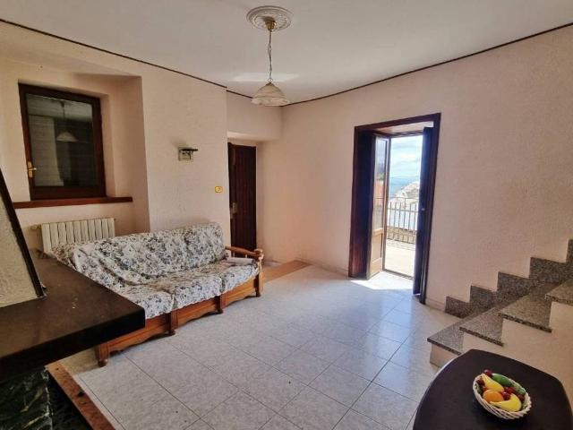 Casa indipendente in vendita a Guardia Lombardi AV
