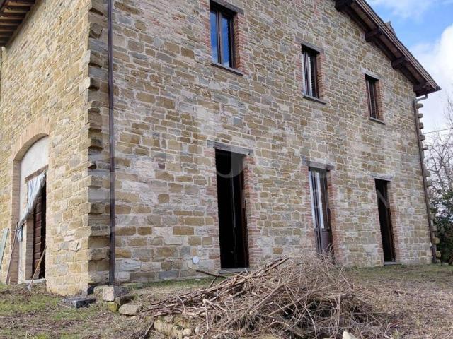 Casa indipendente in vendita a Gubbio PG