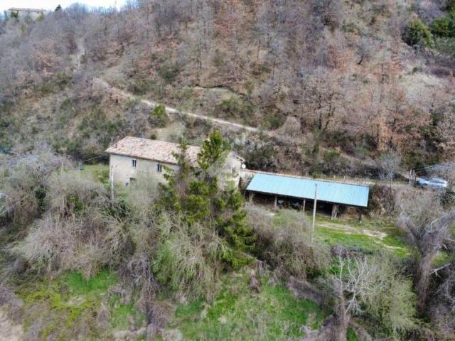 Casa indipendente in vendita a Gubbio