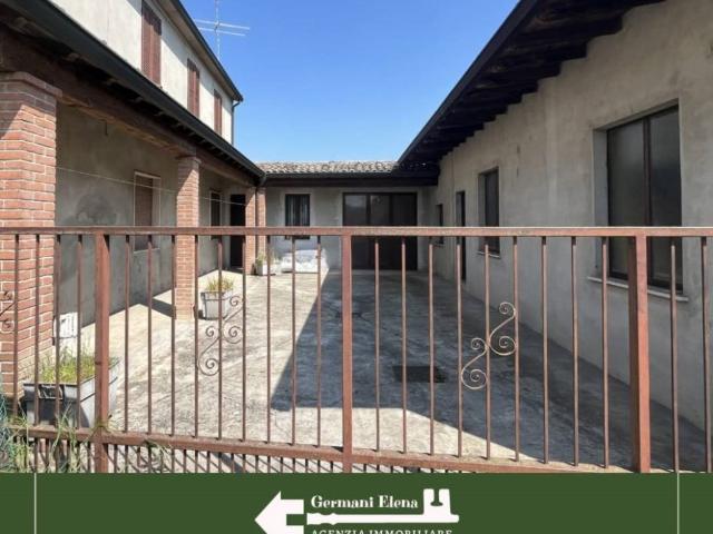 Casa indipendente in vendita a Gussola via Fiume, 25